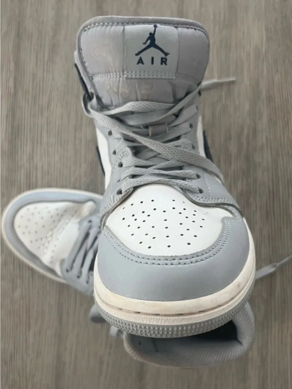 Air Jordan 1 mid wolf grey boys ' High-Top Sneakers